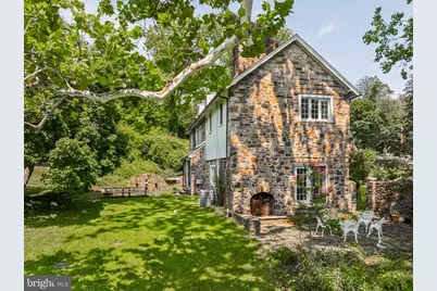 230 Sproul Road, Villanova, PA 19085 - Photo 1
