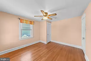 512 Tatnall Ave, Glenolden, PA 19036 - Photo 17
