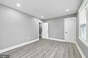 216 Woodlawn Ave, Collingdale, PA 19023 - Photo 11
