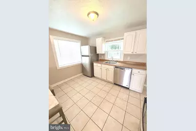 32 Scarlet Avenue, Aston, PA 19014 - Photo 11
