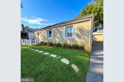 32 Scarlet Avenue, Aston, PA 19014 - Photo 3