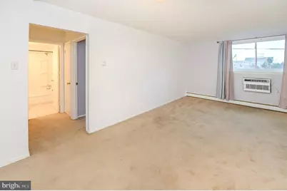 8115 W Chester Pike #B-5E, Upper Darby, PA 19082 - Photo 15