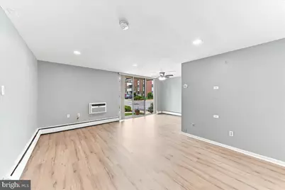 100. #D 9 E Glenolden Ave Avenue, Glenolden, PA 19036 - Photo 3