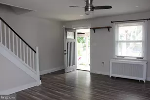 1026 Hansen Pl, Collingdale, PA 19023 - Photo 3
