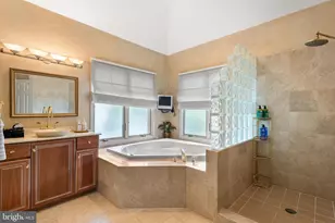 813 Cedar Grove Rd, Broomall, PA 19008 - Photo 13