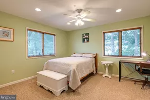 813 Cedar Grove Rd, Broomall, PA 19008 - Photo 17