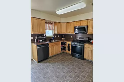 615 Edwards Street, Chester, PA 19013 - Photo 7