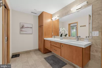 211 N West Street, Media, PA 19063 - Photo 35
