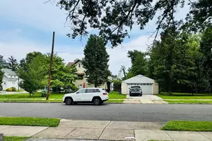 28 S Elm Ave, Aldan, PA 19018 - Photo 3