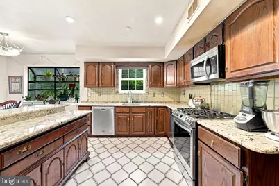 315 Pheasant Hill Drive, Bryn Mawr, PA 19010 - Photo 11