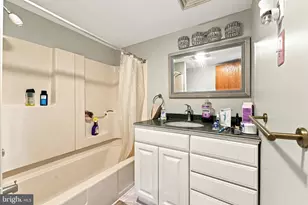 315 Pheasant Hill Dr, Bryn Mawr, PA 19010 - Photo 27