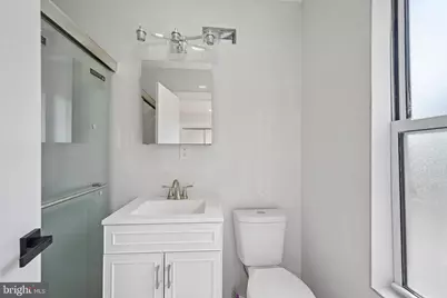 45 W Essex Avenue, Lansdowne, PA 19050 - Photo 19