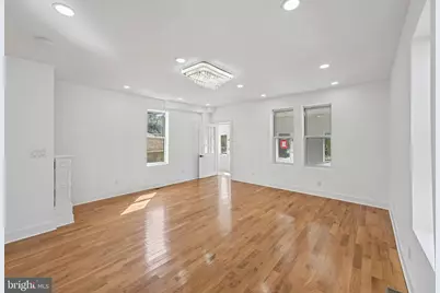 45 W Essex Avenue, Lansdowne, PA 19050 - Photo 7