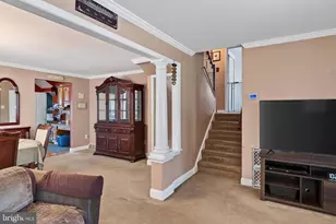 357 Swanage Dr, Broomall, PA 19008 - Photo 3
