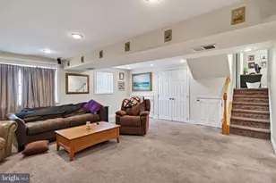 357 Swanage Dr, Broomall, PA 19008 - Photo 49