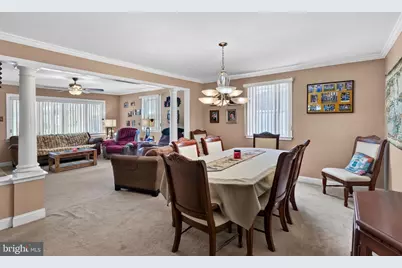 357 Swanage Drive, Broomall, PA 19008 - Photo 5