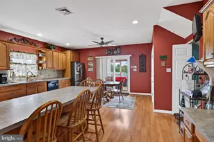 357 Swanage Dr, Broomall, PA 19008 - Photo 11