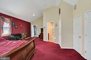357 Swanage Dr, Broomall, PA 19008 - Photo 17