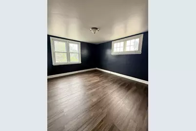 252 W 21st Street, Chester, PA 19013 - Photo 7