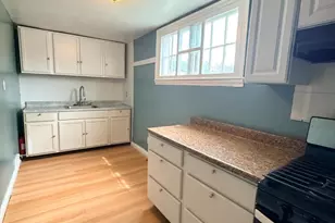 252 W 21st St, Chester, PA 19013 - Photo 5
