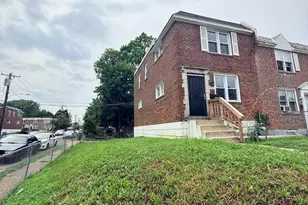 252 W 21st St, Chester, PA 19013 - Photo 11