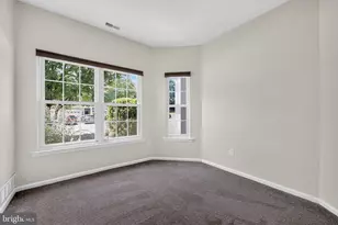 18 Dresner Cir, Upper Chichester, PA 19061 - Photo 37