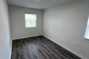 186 Crum Creek Dr, Woodlyn, PA 19094 - Photo 17