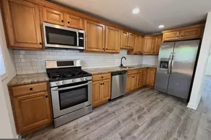 186 Crum Creek Dr, Woodlyn, PA 19094 - Photo 7
