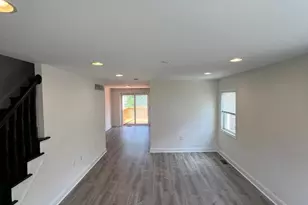 186 Crum Creek Dr, Woodlyn, PA 19094 - Photo 3