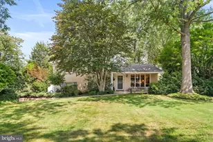403 Meadow Ln, Wallingford, PA 19086 - Photo 3
