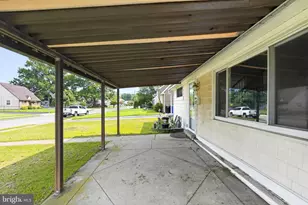 809 Quince Ln, Secane, PA 19018 - Photo 33