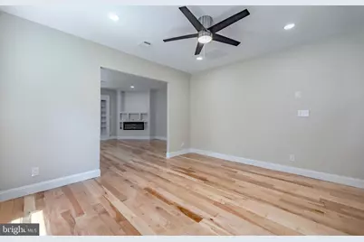 45 S Brighton Avenue, Upper Darby, PA 19082 - Photo 5