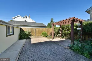 179 W Essex Ave, Lansdowne, PA 19050 - Photo 37