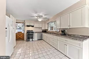 3813 Currant, Boothwyn, PA 19061 - Photo 11