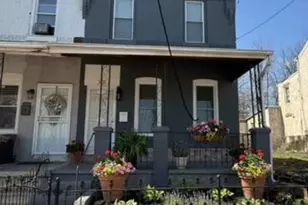 346 Parker St, Chester, PA 19013 - Photo 3