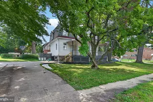 900 Andrews Ave, Darby, PA 19023 - Photo 3