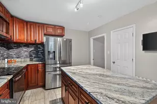 900 Andrews Ave, Darby, PA 19023 - Photo 11