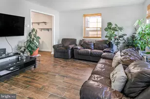 140 Rockwood Dr, Havertown, PA 19083 - Photo 3