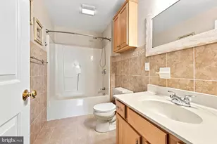 120 E Jansen Ave, Essington, PA 19029 - Photo 21