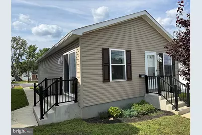 2329 E Macdade Boulevard, Folsom, PA 19033 - Photo 3