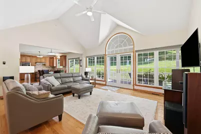 4902 W Chester Pike, Newtown Square, PA 19073 - Photo 5