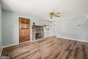 93 Florence Ave, Aston, PA 19014 - Photo 5