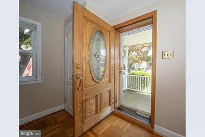 410 W Grays Avenue, Glenolden, PA 19036 - Photo 5