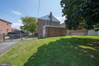 410 W Grays Avenue, Glenolden, PA 19036 - Photo 43