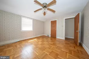 410 W Grays Ave, Glenolden, PA 19036 - Photo 25