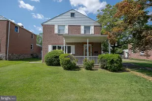 410 W Grays Ave, Glenolden, PA 19036 - Photo 1