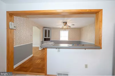410 W Grays Avenue, Glenolden, PA 19036 - Photo 17