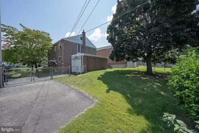 410 W Grays Avenue, Glenolden, PA 19036 - Photo 41