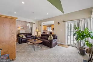 305 Langford Rd, Broomall, PA 19008 - Photo 21
