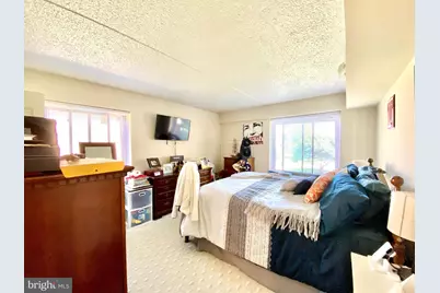 5200 Hilltop Drive, Brookhaven, PA 19015 - Photo 15